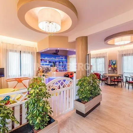 Amico Hotel